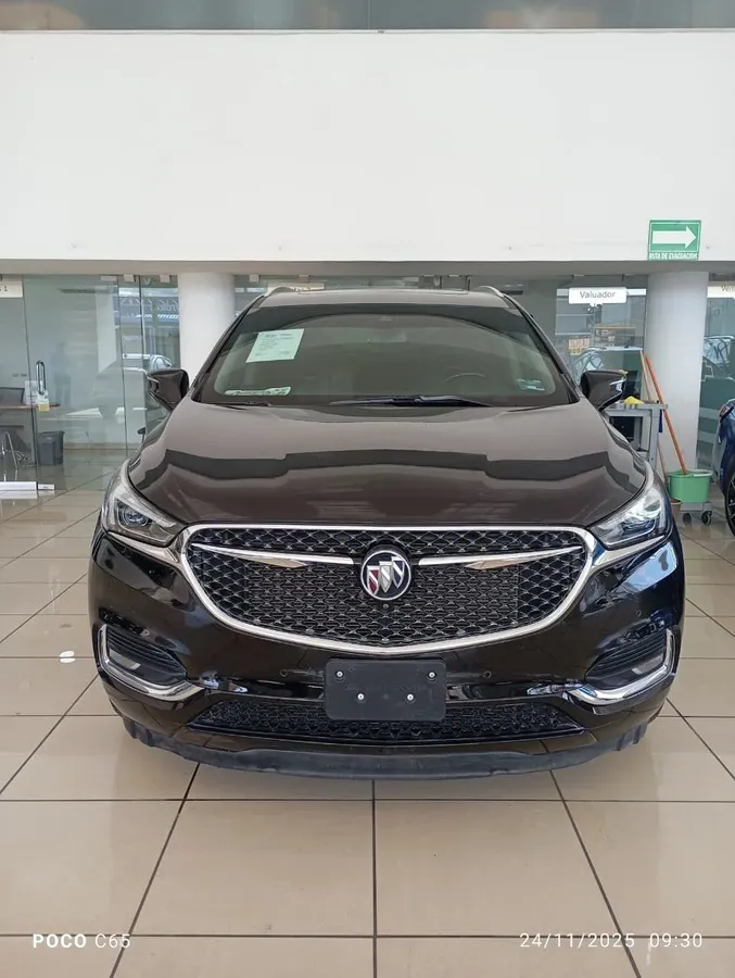 Fotografía en tamaño completo