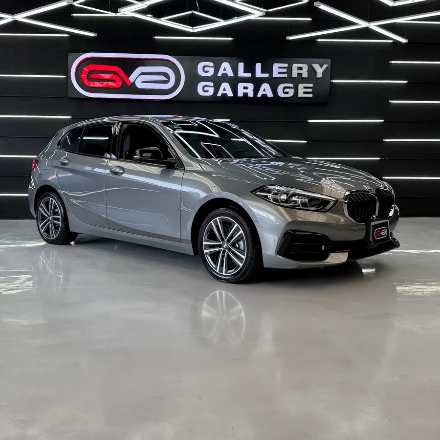 Fotografía en tamaño completo