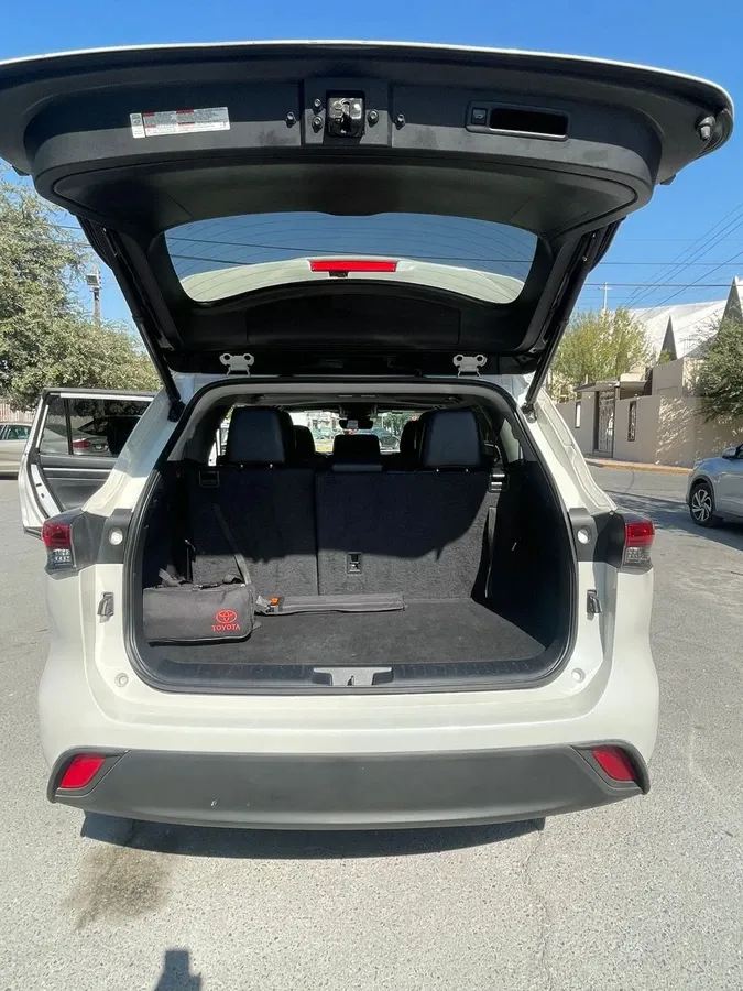 Fotografía en tamaño completo