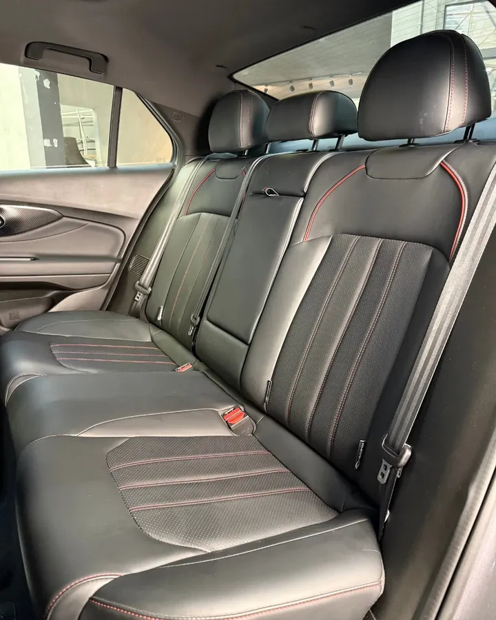 Fotografía en tamaño completo