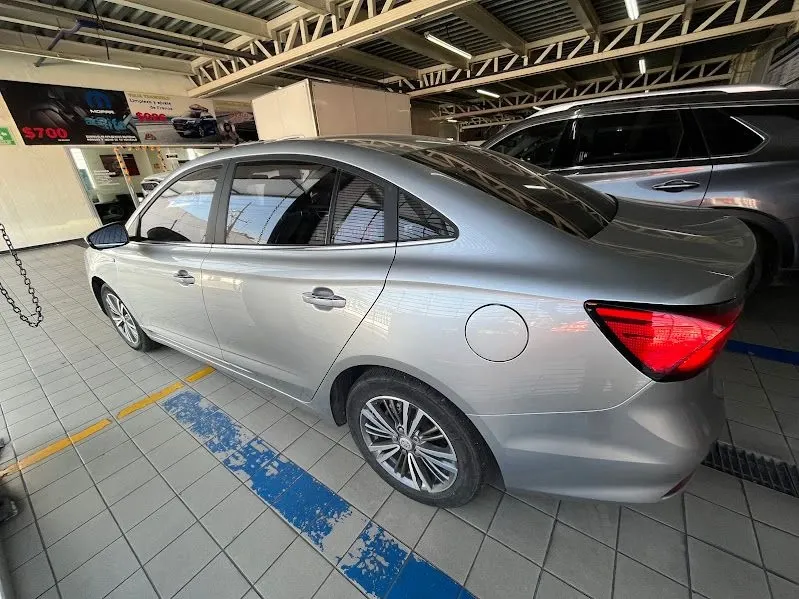 Fotografía en tamaño completo