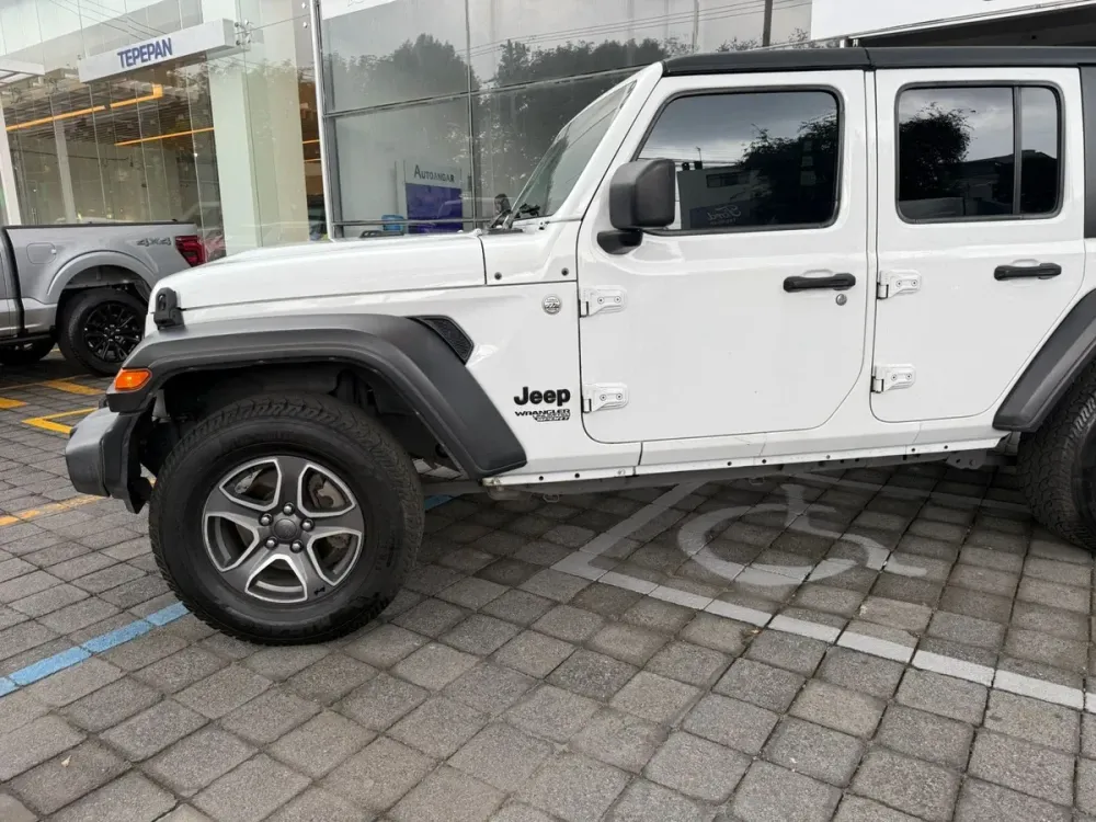 Fotografía en tamaño completo