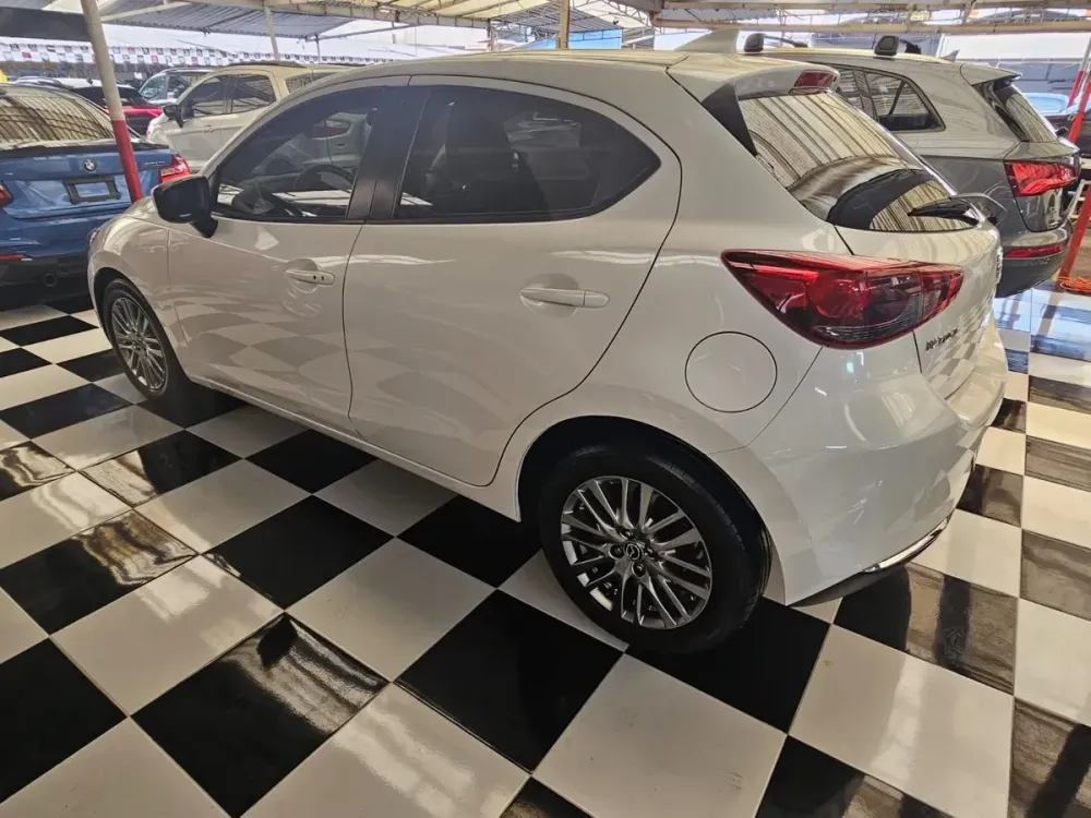 Fotografía en tamaño completo