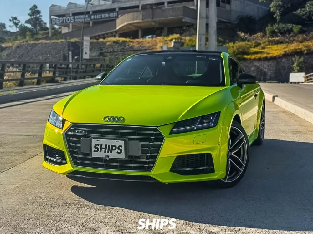 Fotografía en tamaño completo