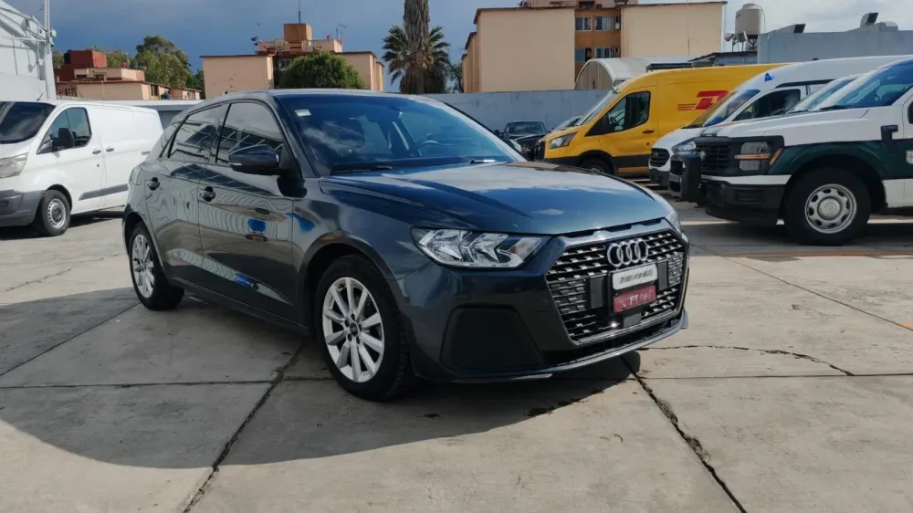 Fotografía en tamaño completo