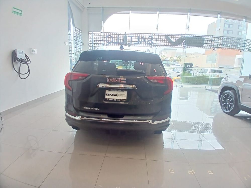 Fotografía en tamaño completo