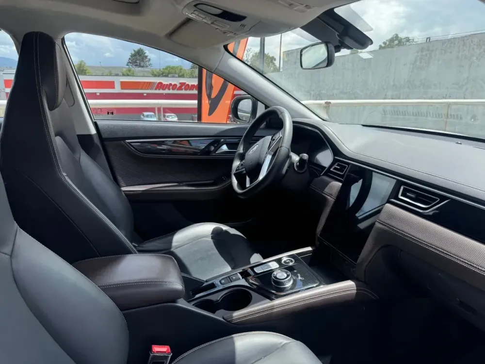 Fotografía en tamaño completo