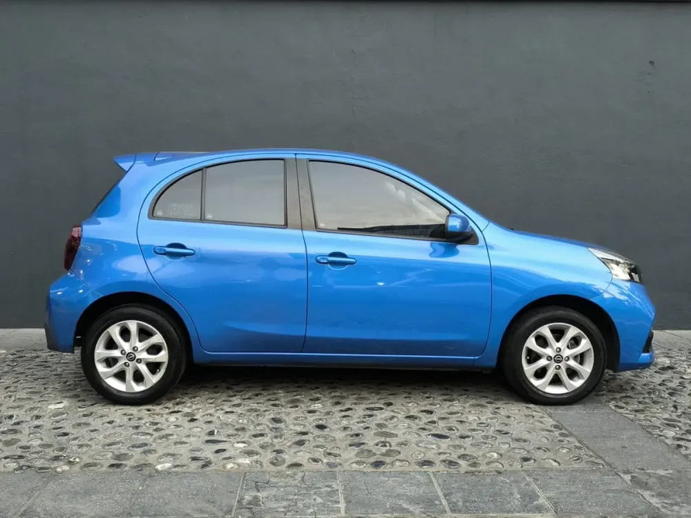 Fotografía en tamaño completo