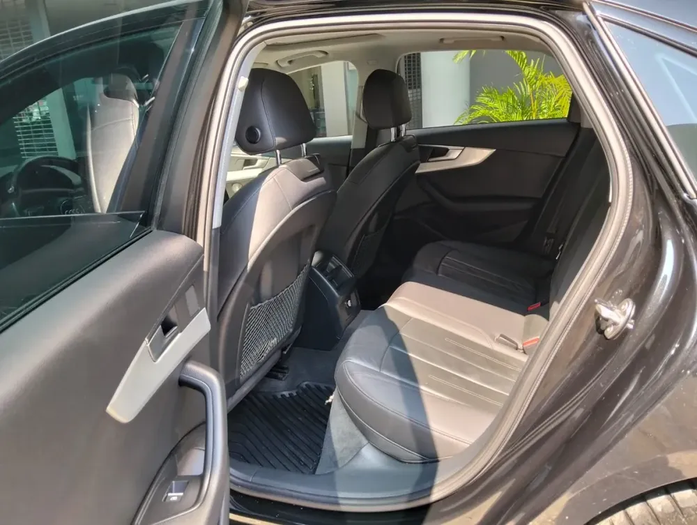 Fotografía en tamaño completo