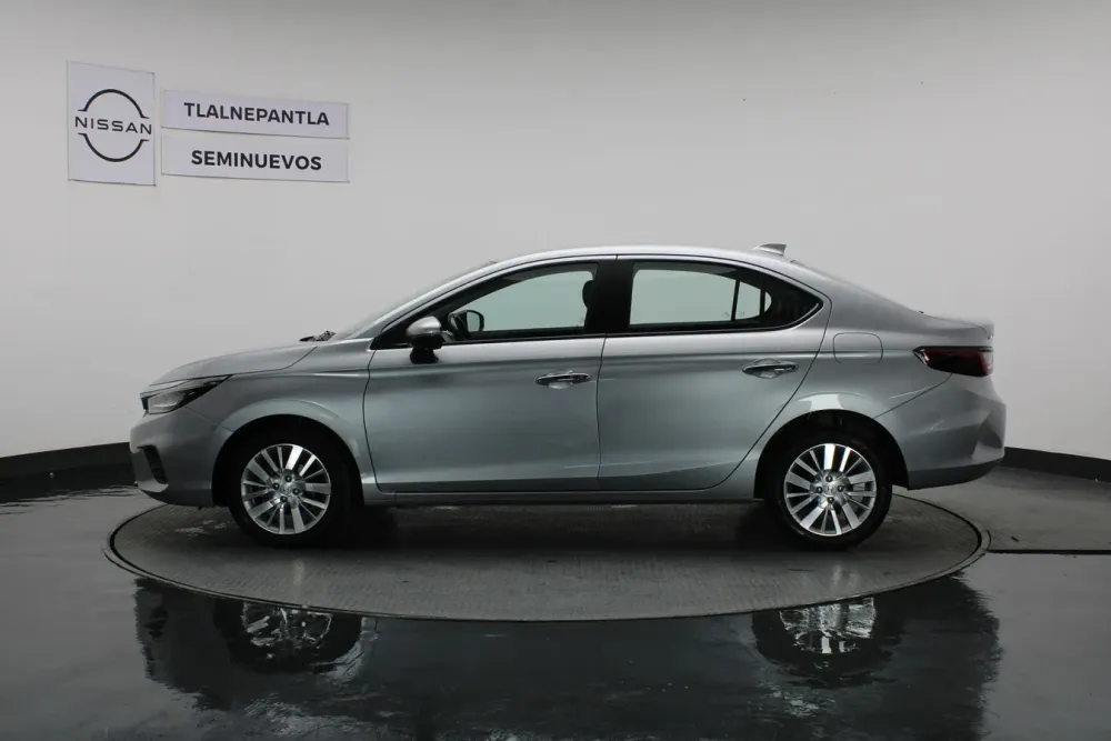 Fotografía en tamaño completo