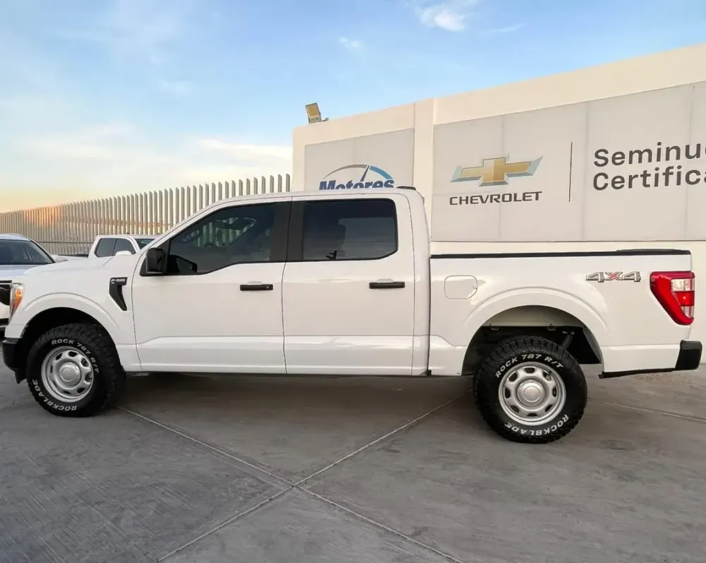 Fotografía en tamaño completo