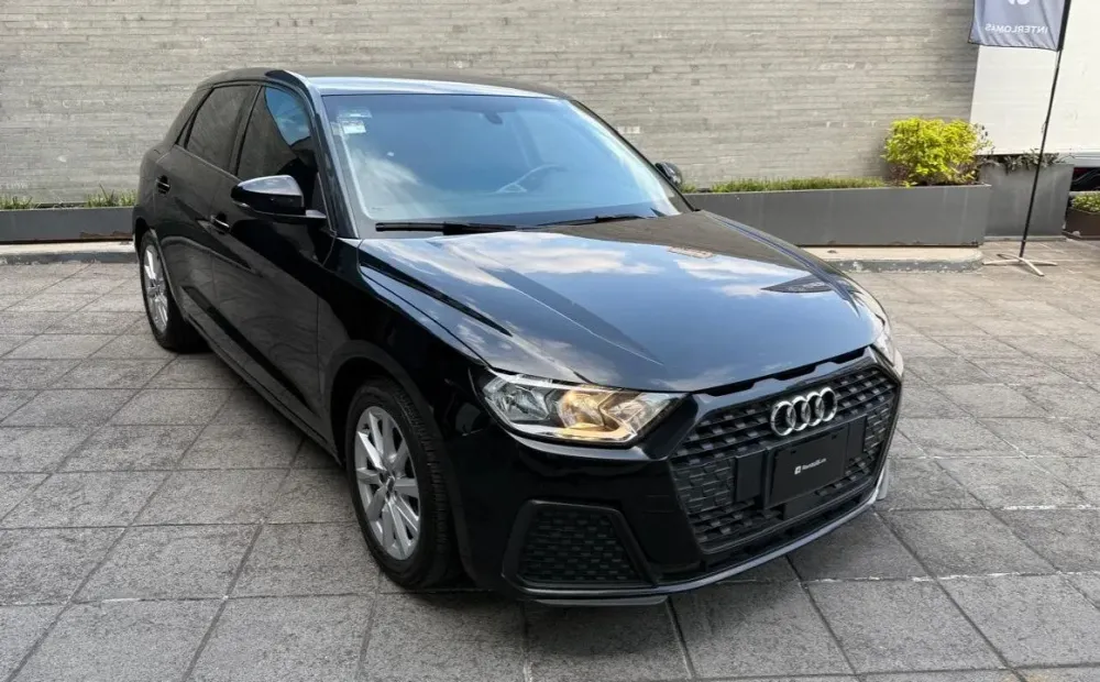 Fotografía en tamaño completo