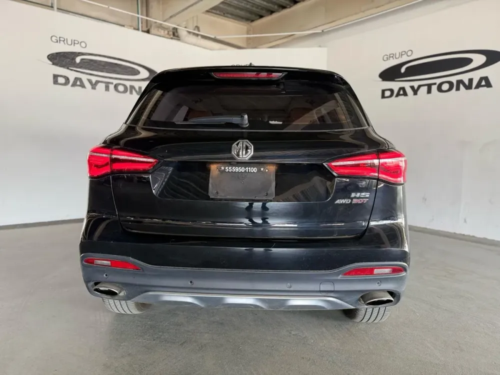 Fotografía en tamaño completo