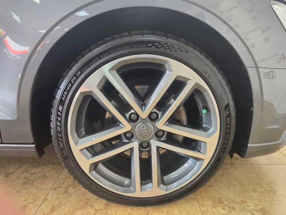 Fotografía en tamaño completo