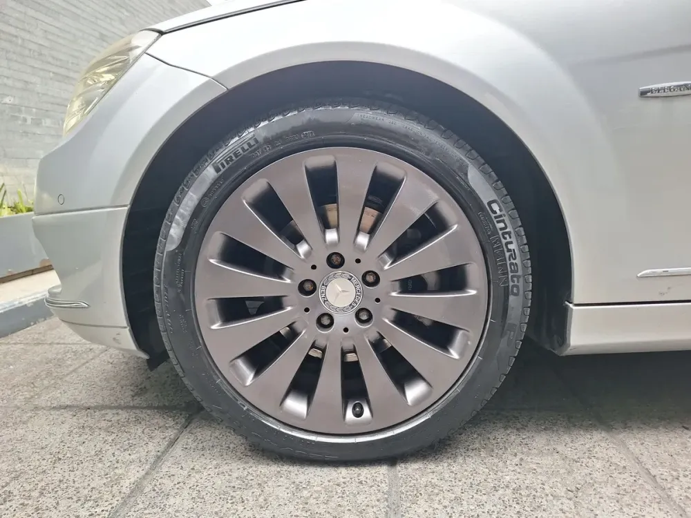 Fotografía en tamaño completo