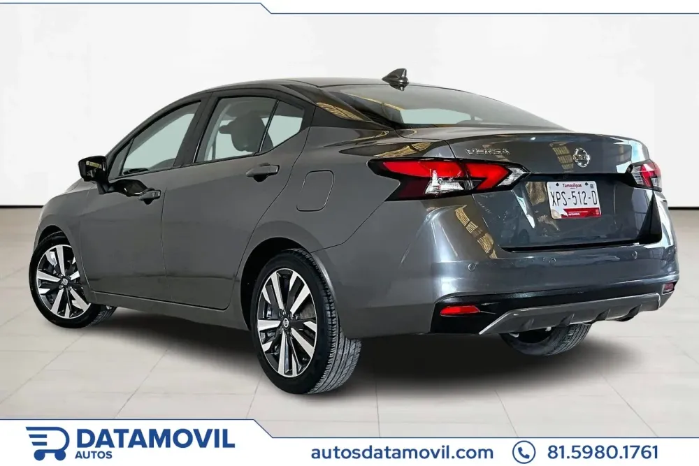 Fotografía en tamaño completo