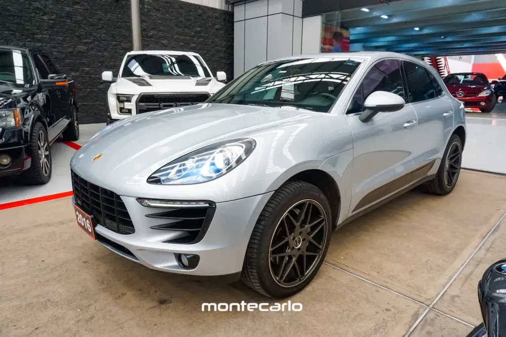 Fotografía en tamaño completo