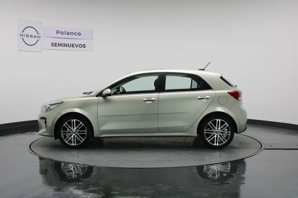 Fotografía en tamaño completo