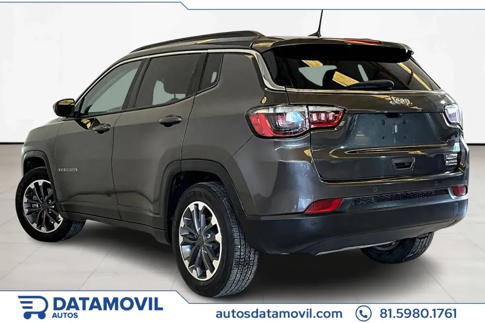 Fotografía en tamaño completo