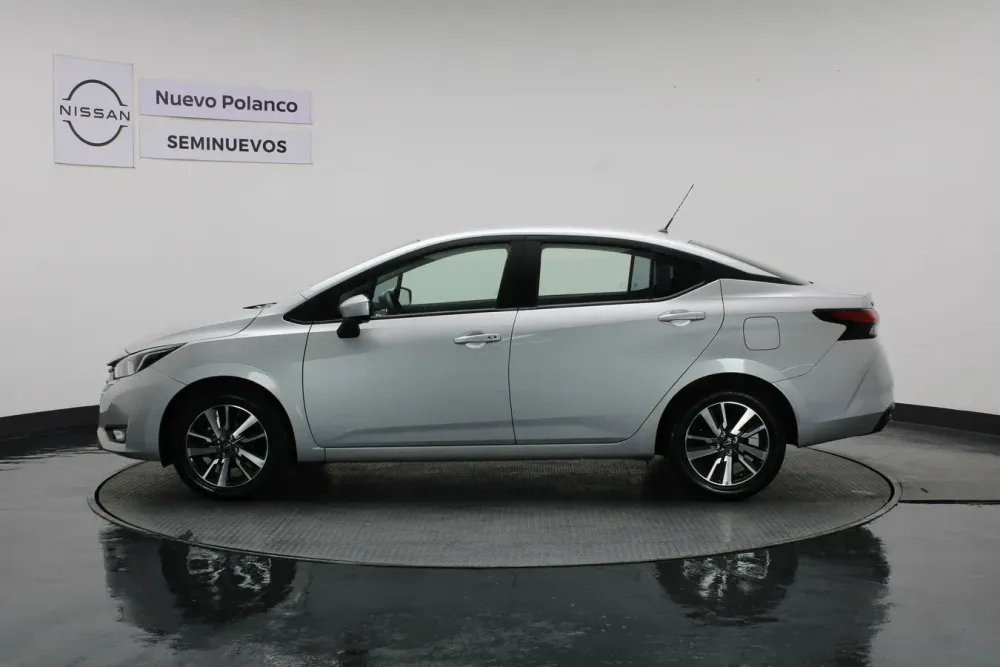 Fotografía en tamaño completo