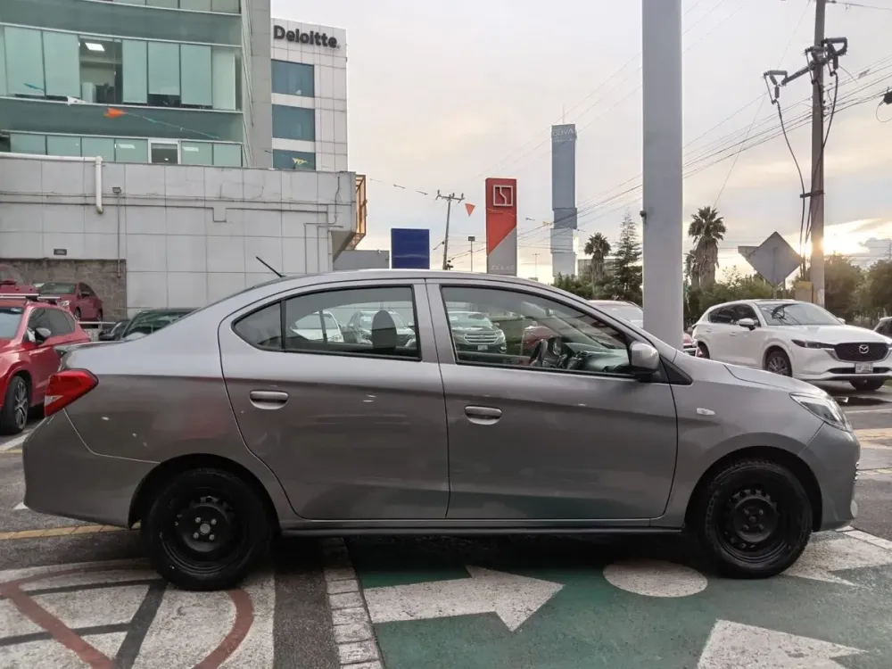 Fotografía en tamaño completo