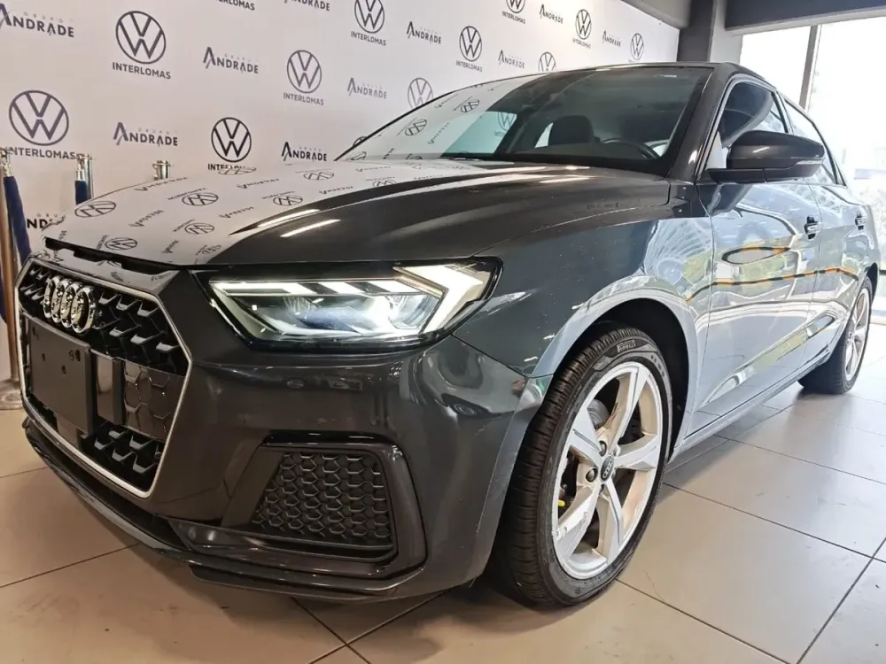 Fotografía en tamaño completo