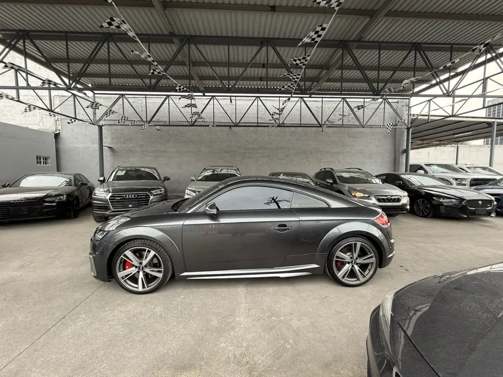 Fotografía en tamaño completo