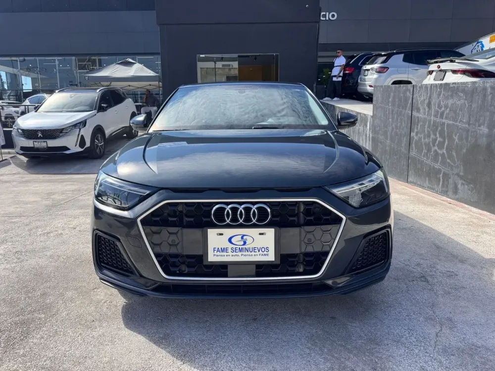 Fotografía en tamaño completo