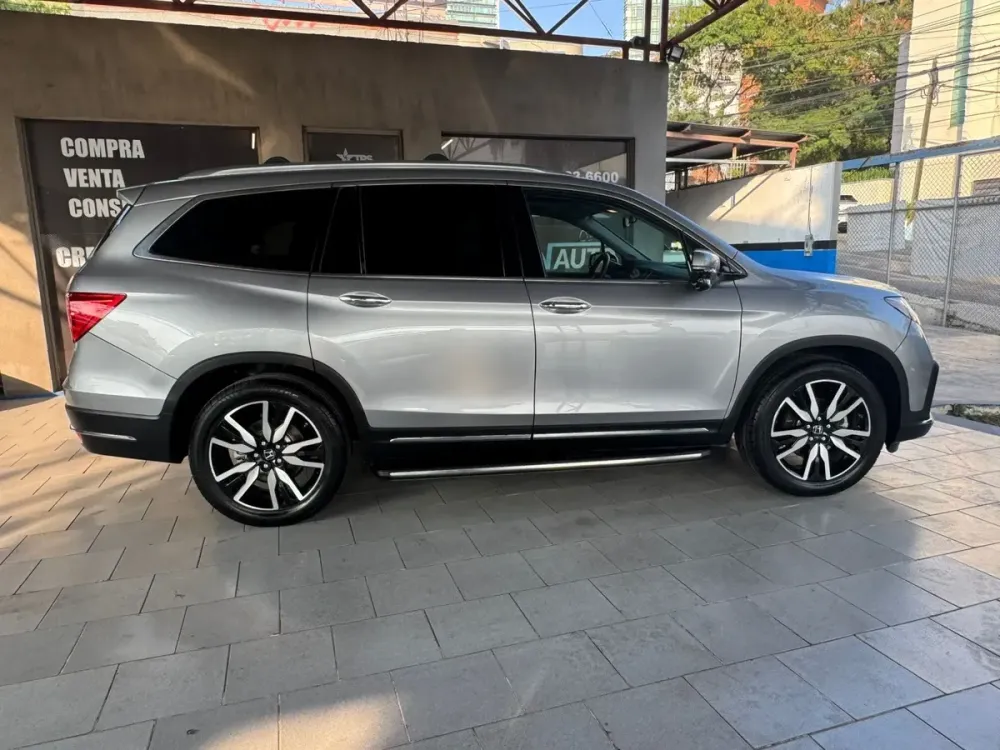 Fotografía en tamaño completo