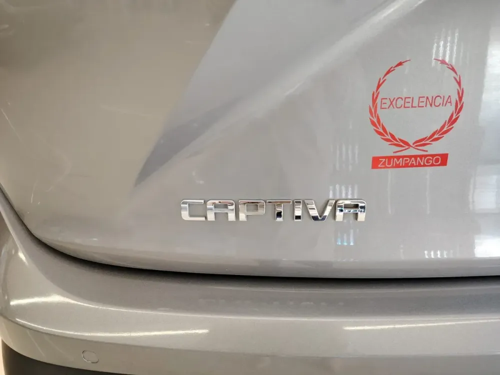 Fotografía en tamaño completo