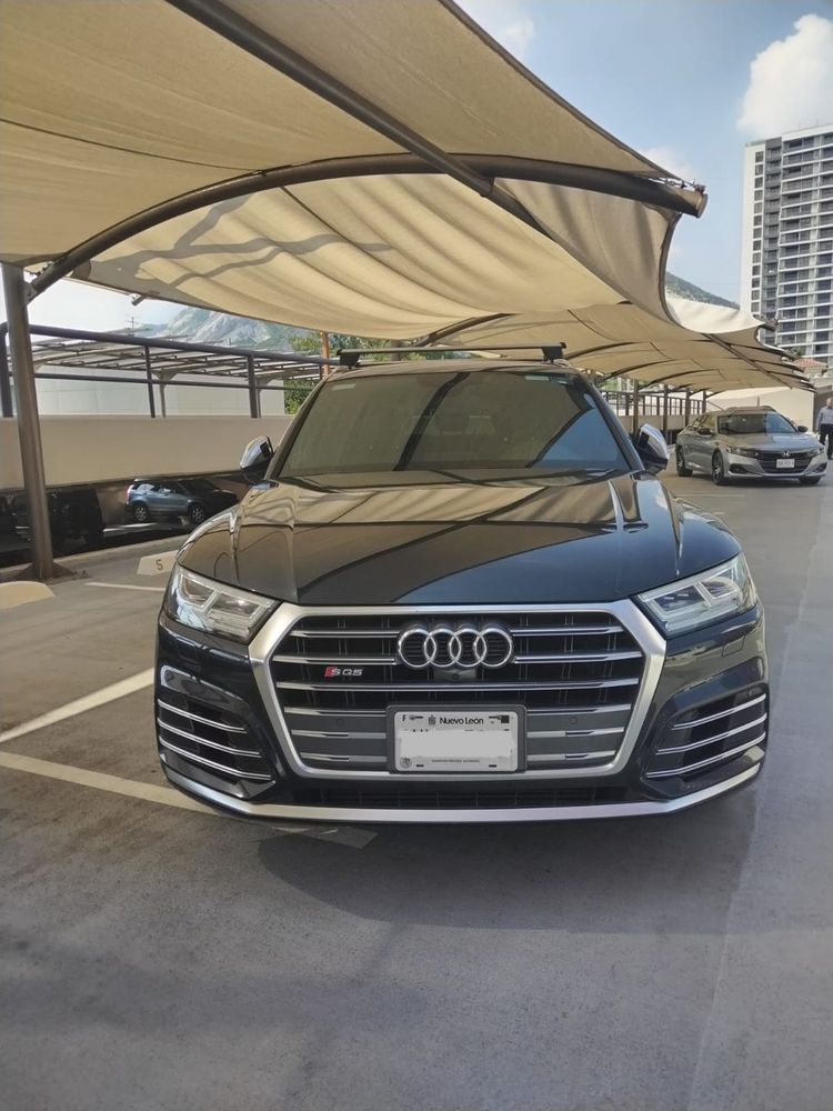 Fotografía en tamaño completo