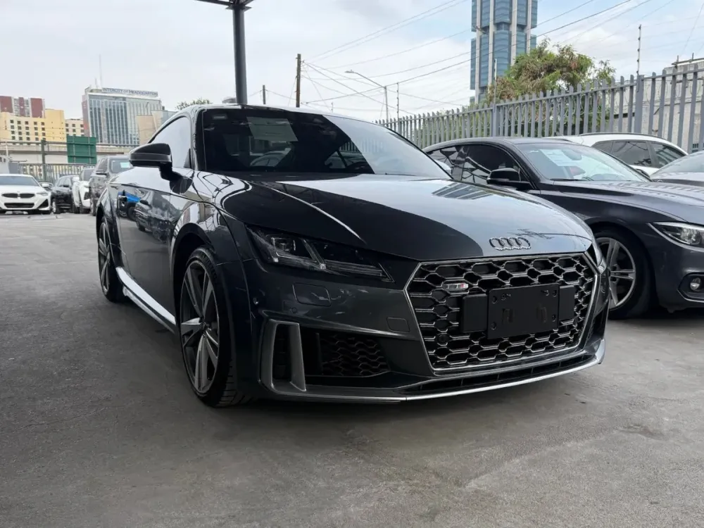 Fotografía en tamaño completo