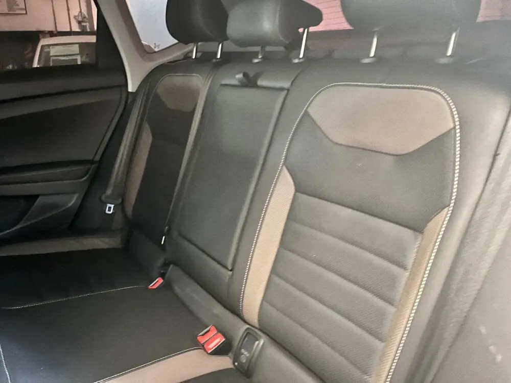 Fotografía en tamaño completo