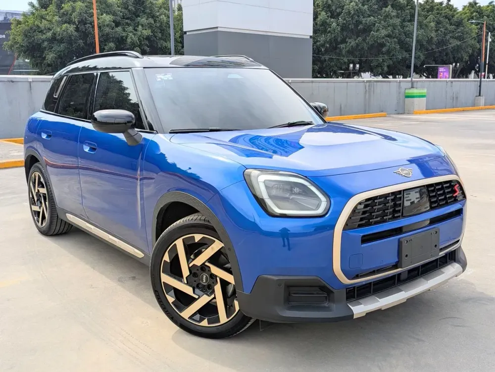 Fotografía en tamaño completo