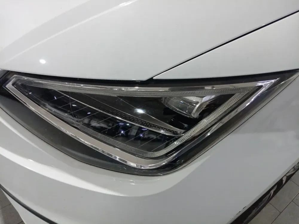 Fotografía en tamaño completo