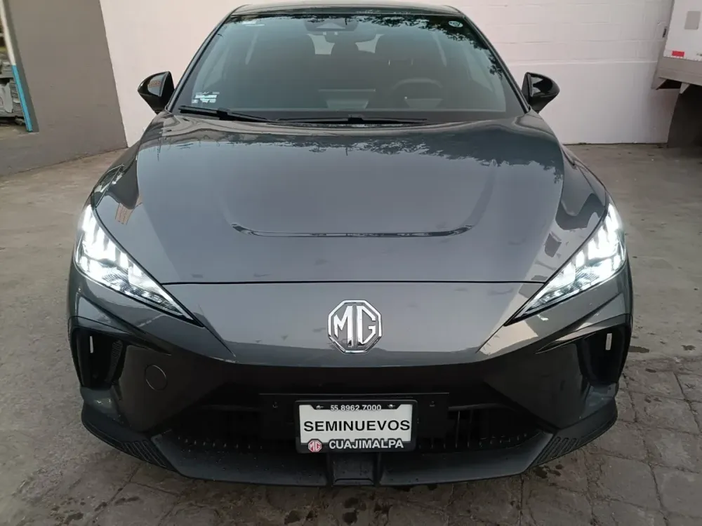 Fotografía en tamaño completo