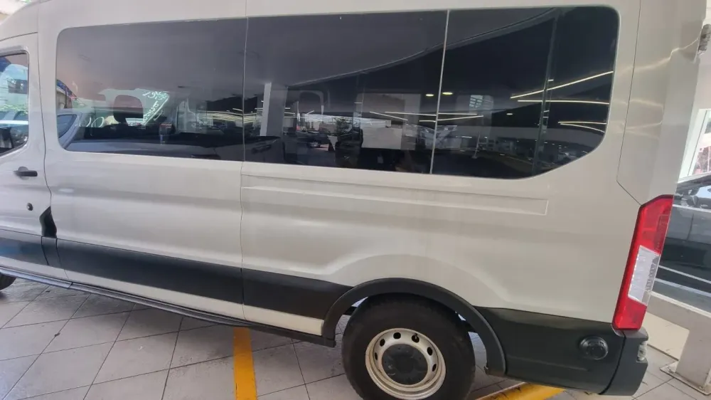 Fotografía en tamaño completo