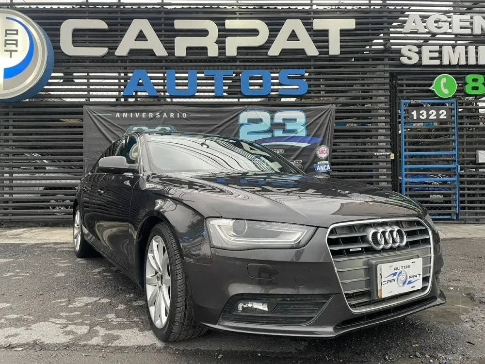 Fotografía en tamaño completo