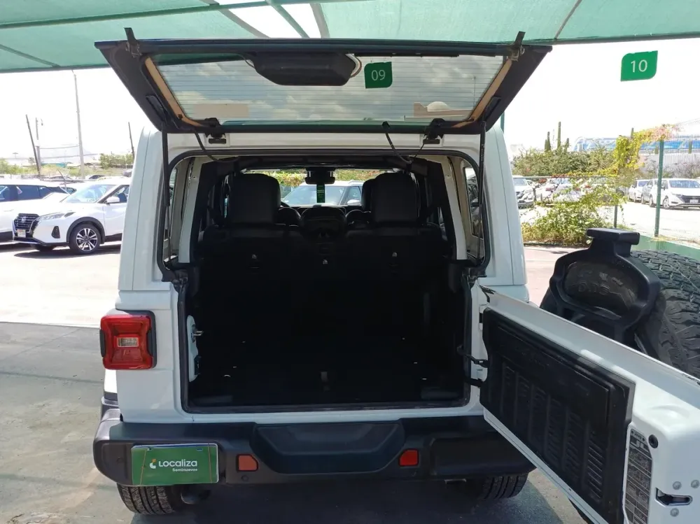 Fotografía en tamaño completo