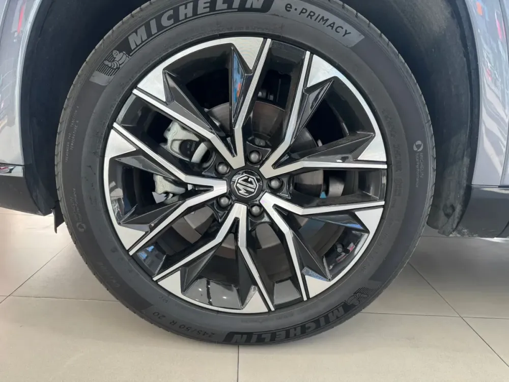 Fotografía en tamaño completo