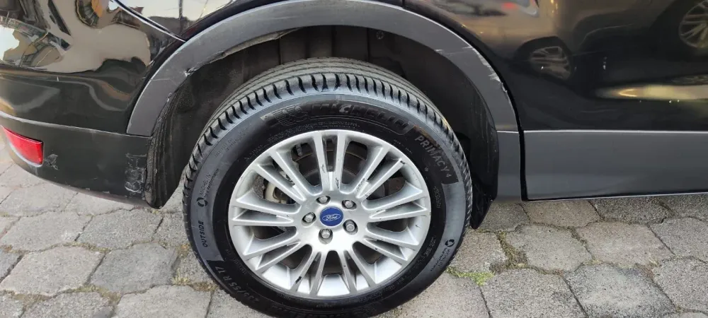 Fotografía en tamaño completo