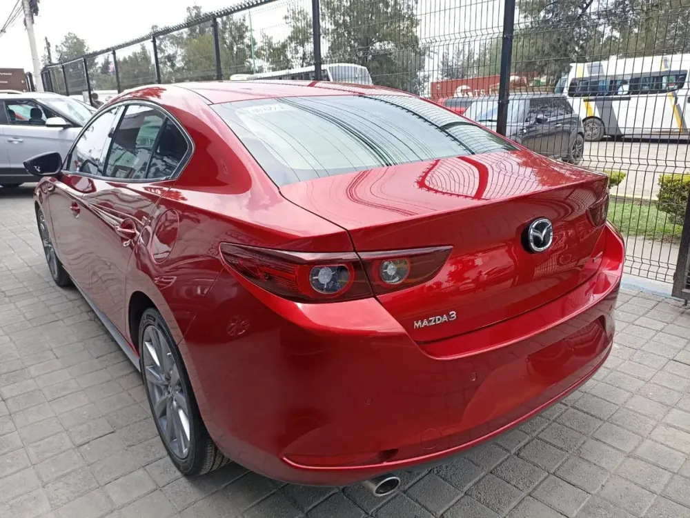 Fotografía en tamaño completo