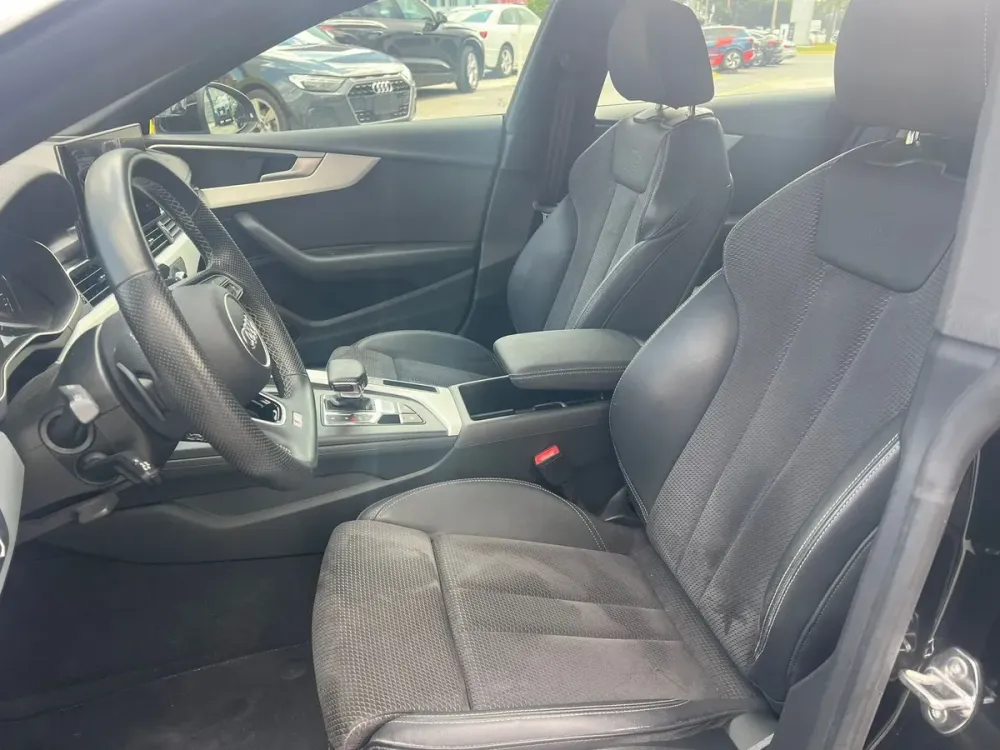 Fotografía en tamaño completo