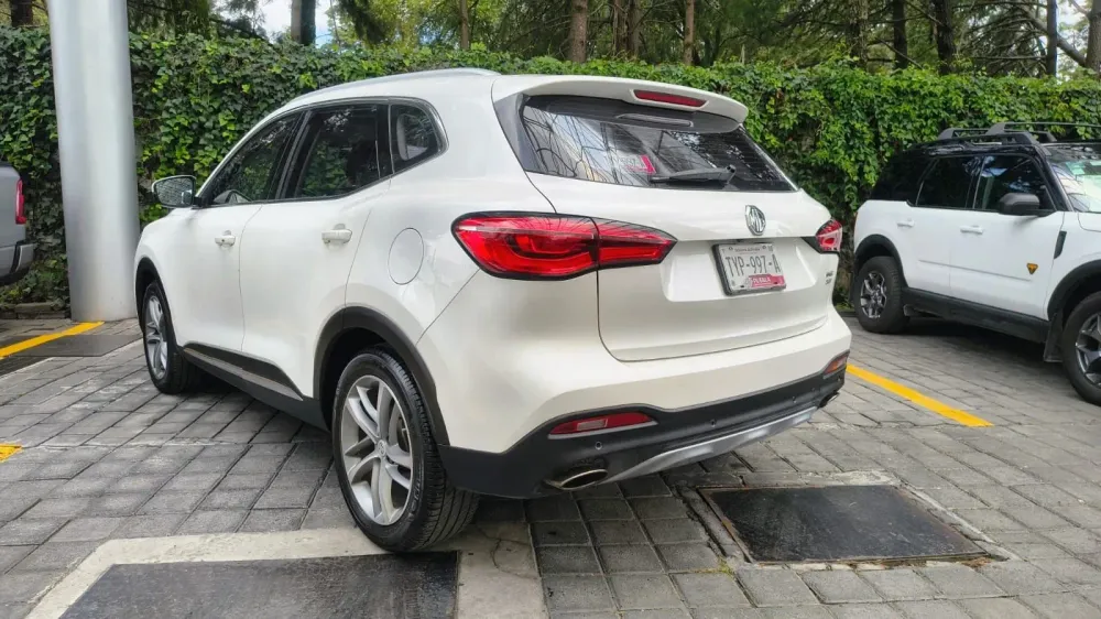 Fotografía en tamaño completo