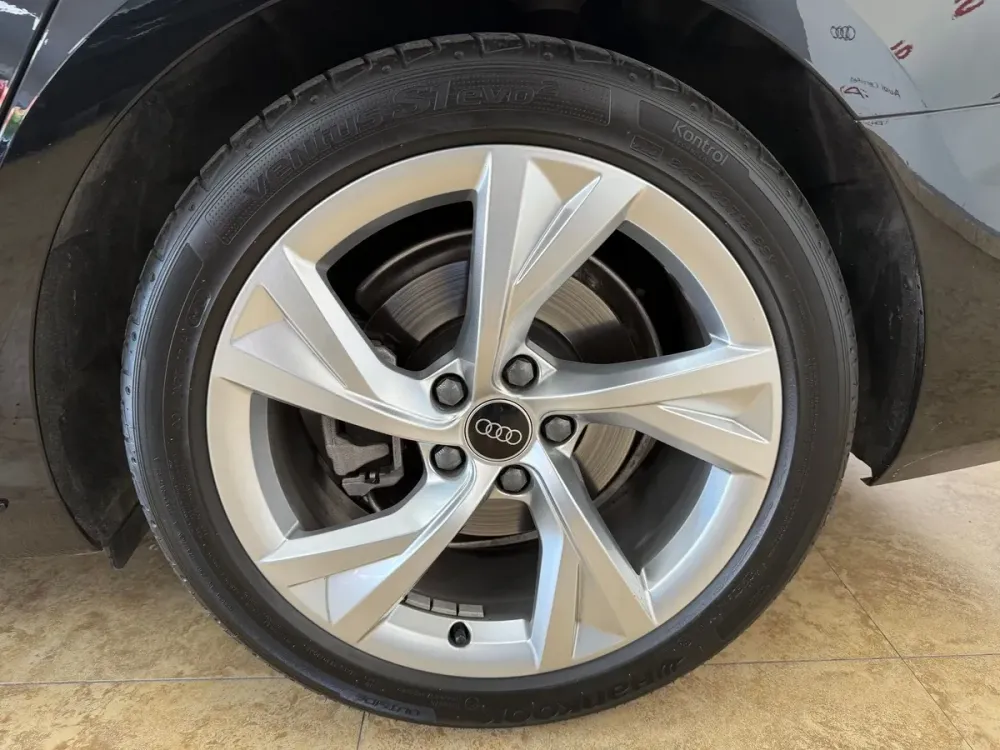 Fotografía en tamaño completo