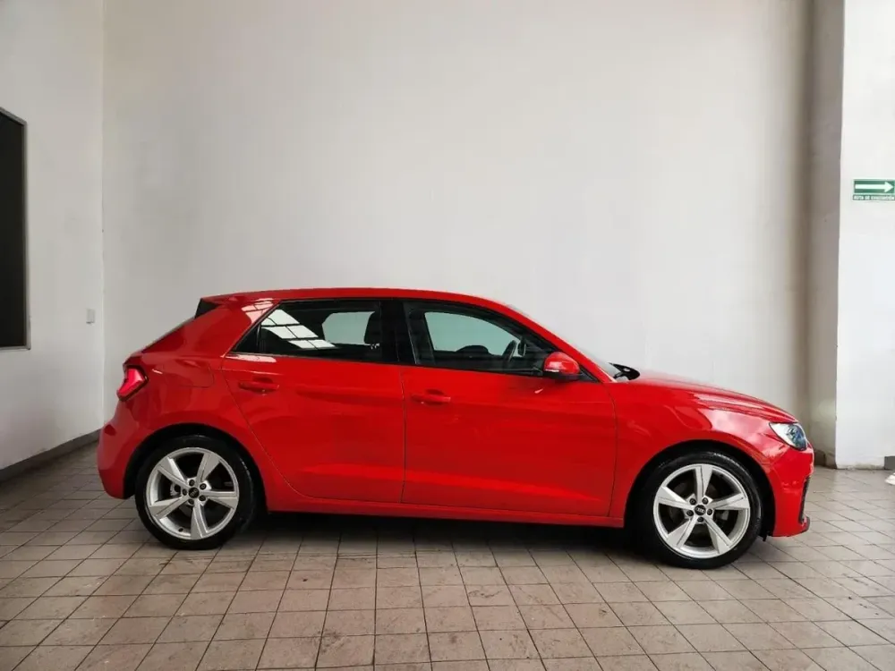 Fotografía en tamaño completo