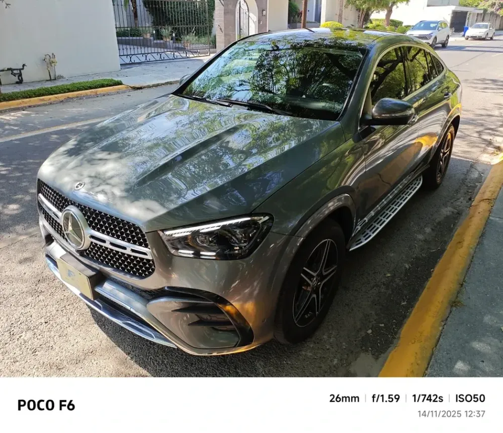 Fotografía en tamaño completo