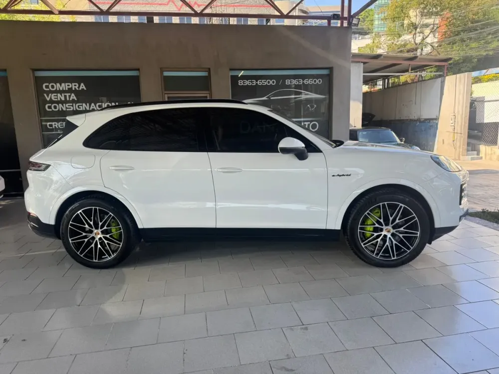 Fotografía en tamaño completo