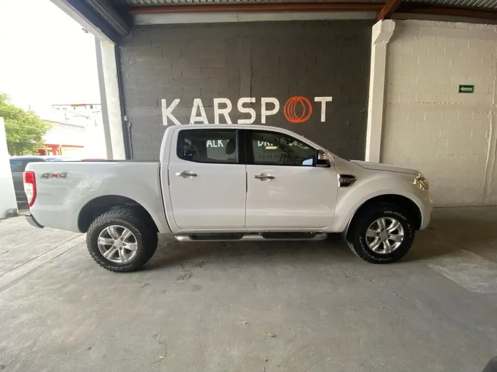 Fotografía en tamaño completo