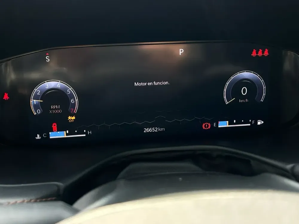 Fotografía en tamaño completo